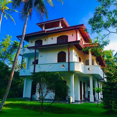 Villa Sureka Hikkaduwa Exterior photo