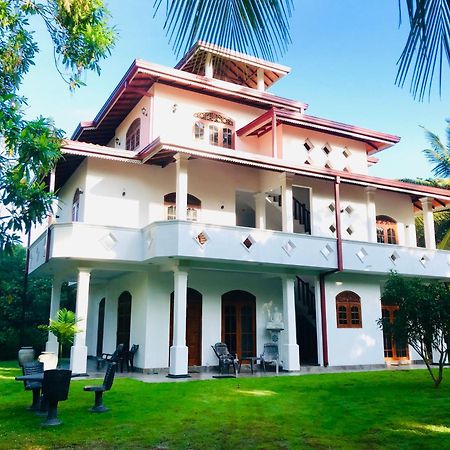 Villa Sureka Hikkaduwa Exterior photo